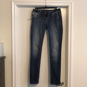 Miss Me Signature Rise Skinny